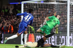 Chuyện chưa kể về sao trẻ Chelsea vừa khiến Barca bẽ mặt